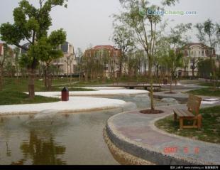 專業(yè)保潔服務(wù)，為臺(tái)州三區(qū)及溫嶺家庭提供潔凈新體驗(yàn)